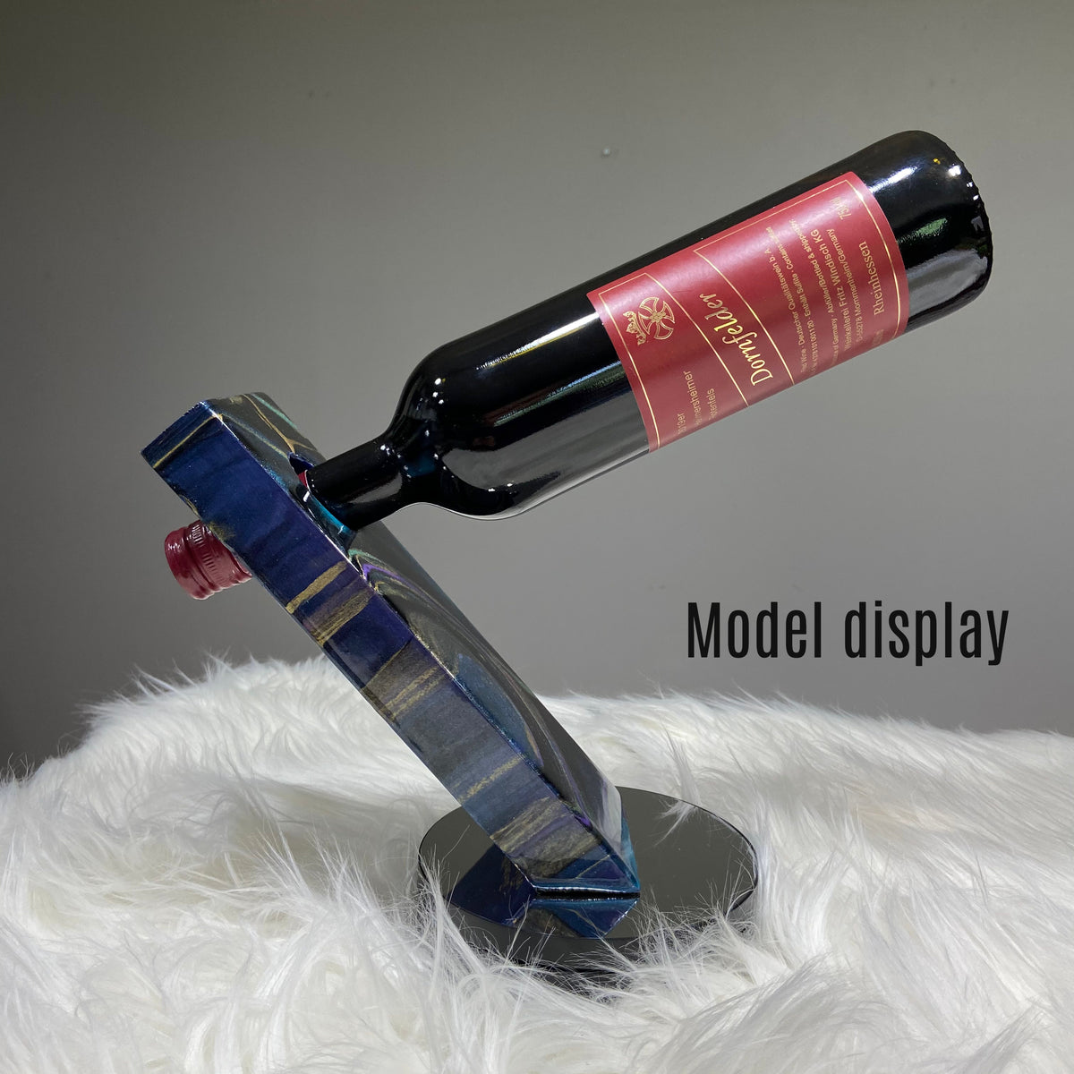 Marble Effect Balancing Bottle Holder