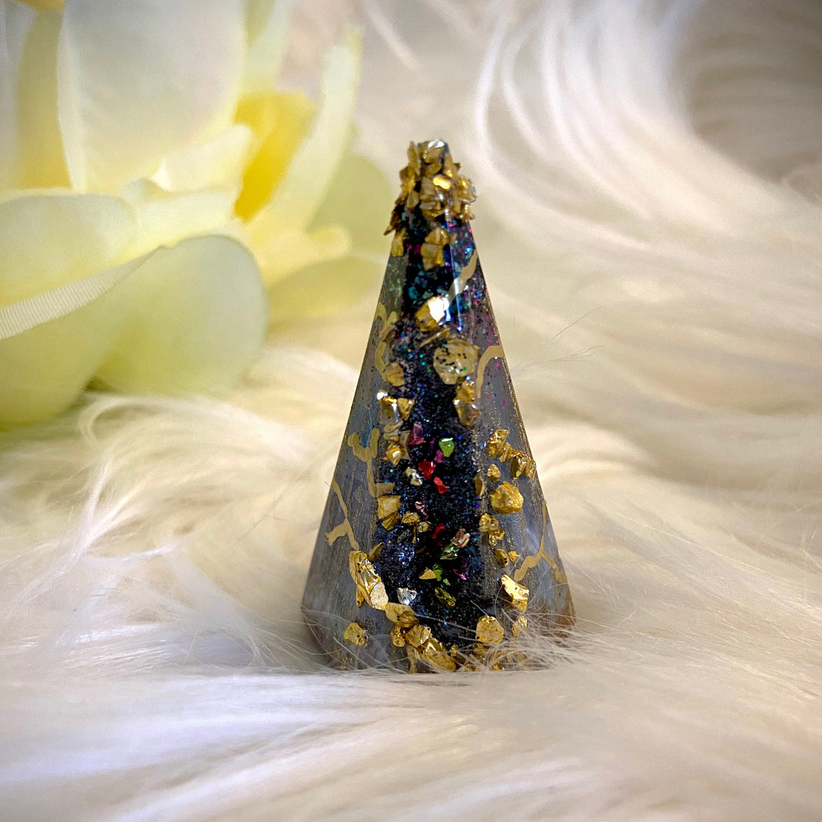 geode ring holder - Mamota Creative