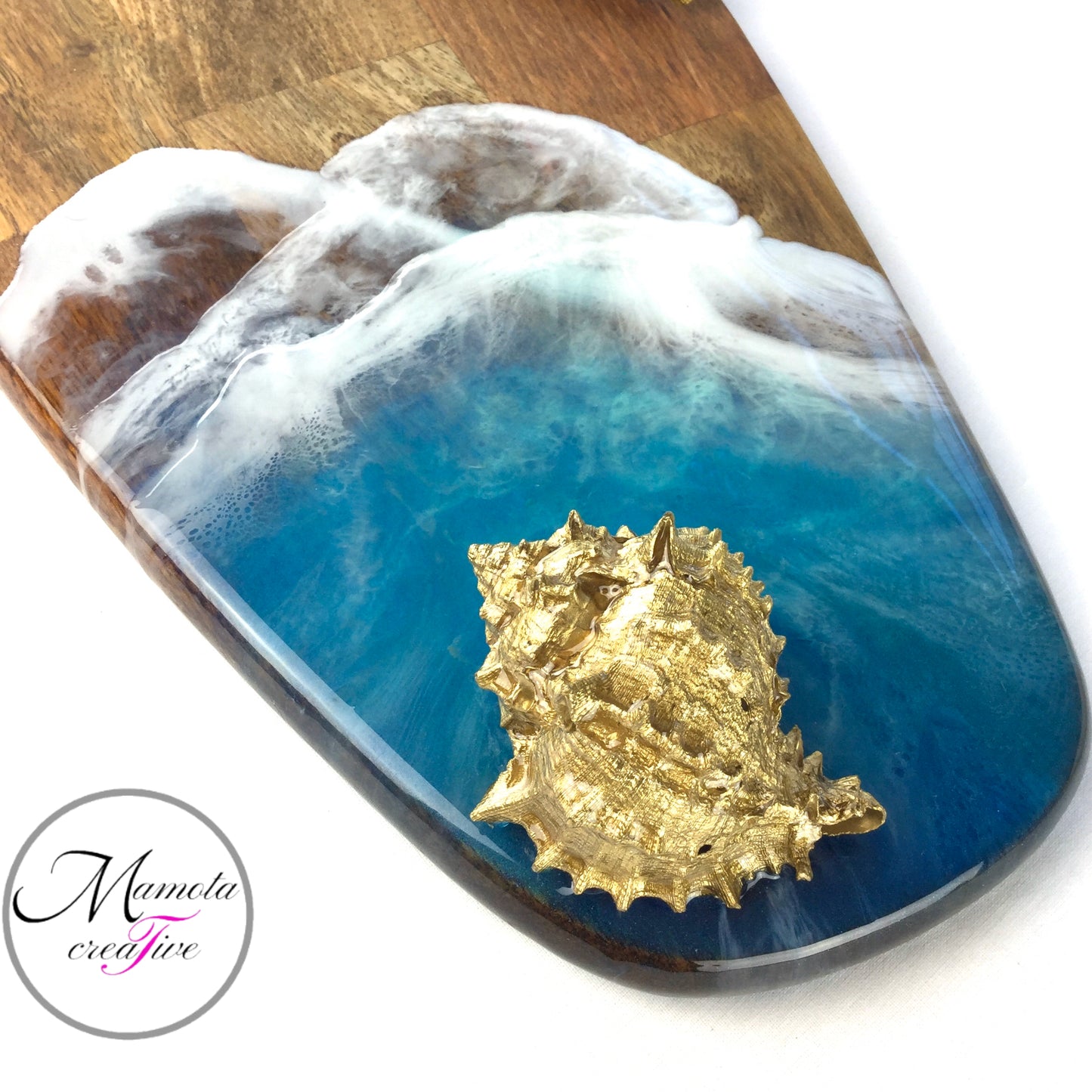 A close up of Serving board and matching chopsticks in Hawaiian ocean beach theme resin art - MamotaCreative