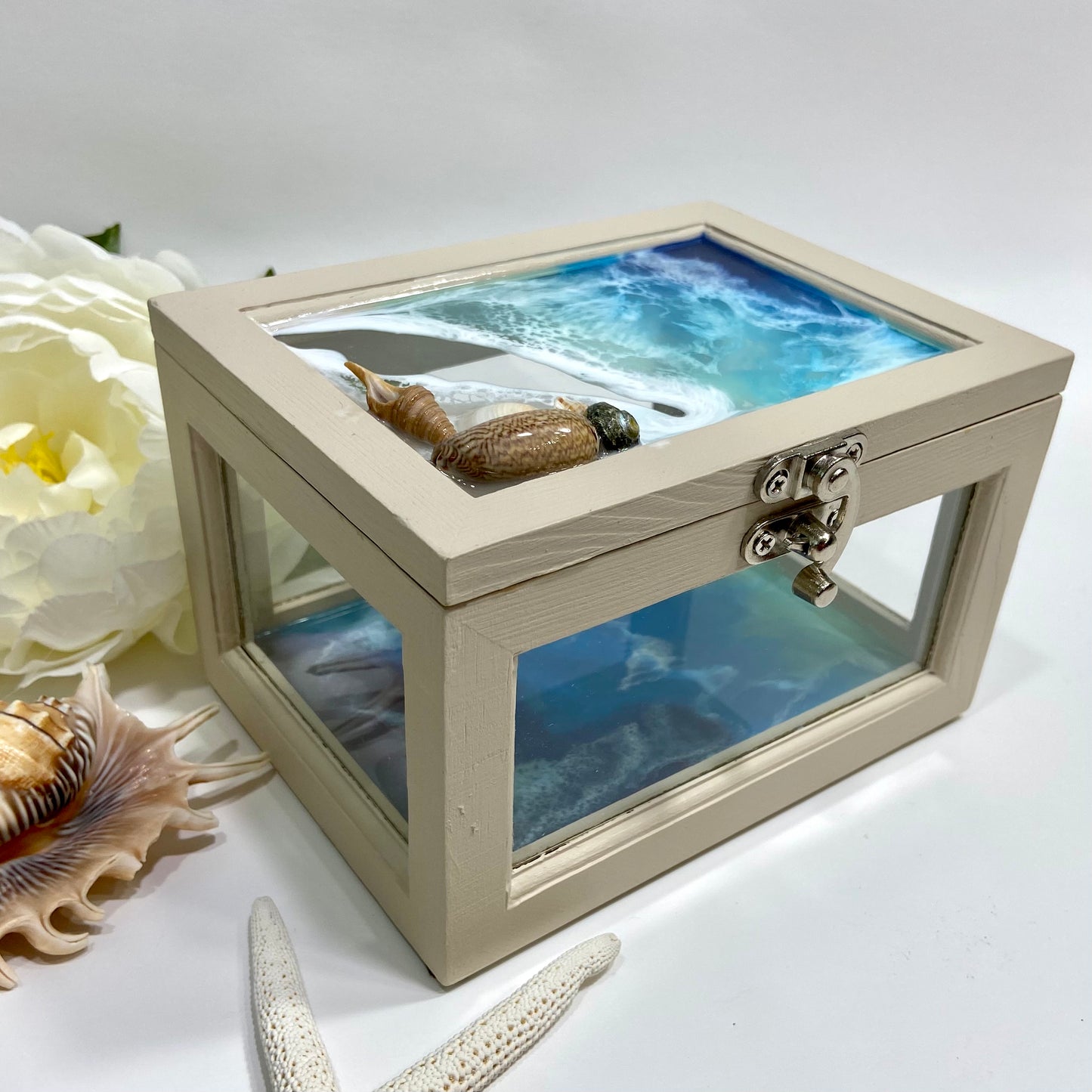 Beach Resin Glass Shells Box