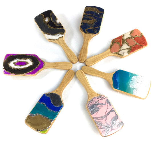 Detangling spa hairbrush with resin art in various colors - Mamota Creative