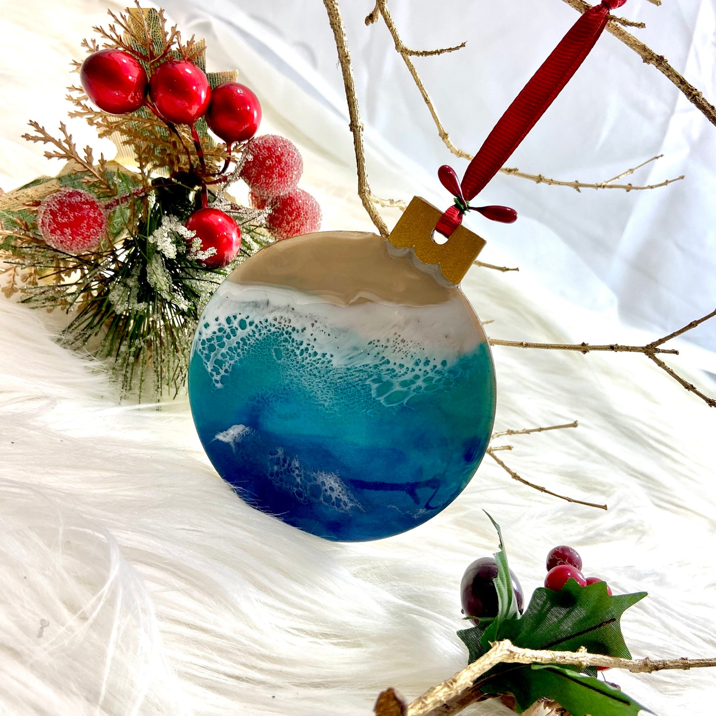 Round Flat Tree Ornament - Beach