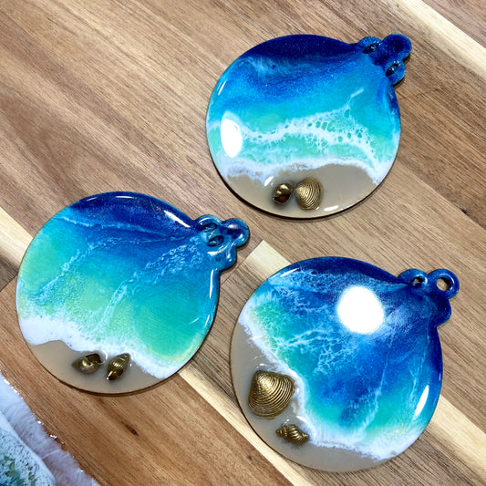 Christmas Tree Ornament Ocean with gold shells